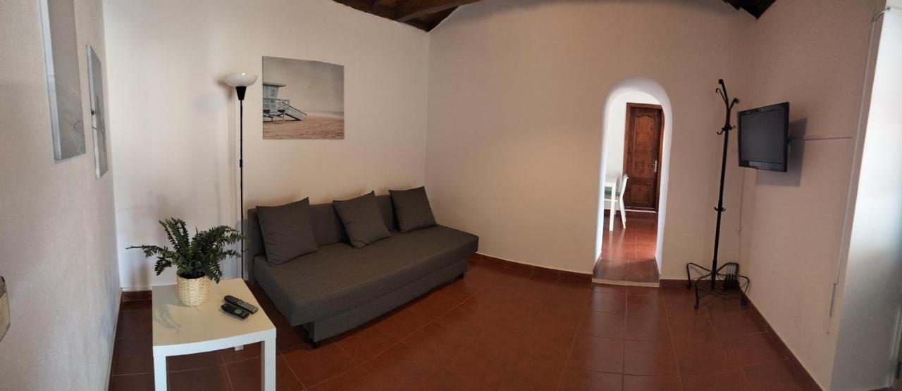 Casa Mabe - Acogedora Casa Independiente! บาเญ กรันเรย์ ภายนอก รูปภาพ